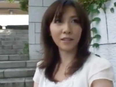 経験人数2人の素淫乱奥さんが始めての不倫→他人棒の感触にマジイキ！