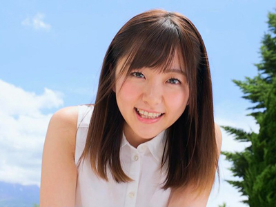 透明感抜群の色白美少女がでもぐもぐチオAVデビュー！