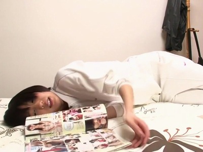 弟の変態本でオナニーしていたお姉ちゃんが火照った体で弟肉棒を求める！