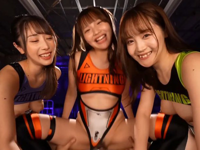 巨乳なラウンドガールお姉さんたちとハーレム大人の関係